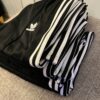 ⚫ Pantalón Deportivo Negro